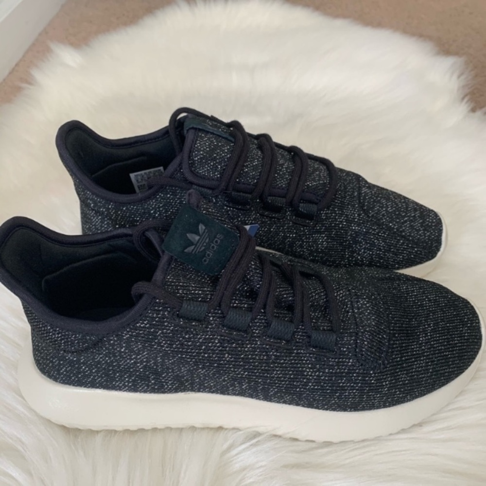 Adidas Tubular Shadow Shoes Women’s 8 New